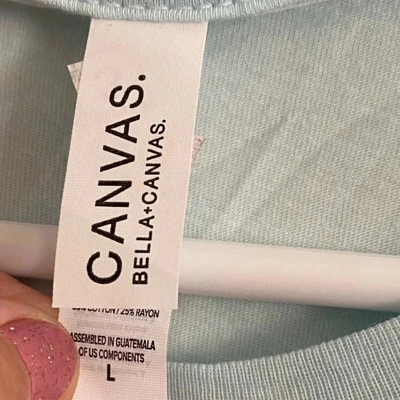 💥🆕Light Blue Graphic Tee🆕 - Picture 6 of 8